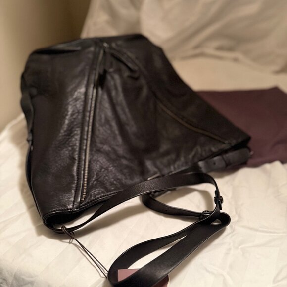 Kooba Black Leather Shoulder Purse with Zip decoration - Picture 3 of 7